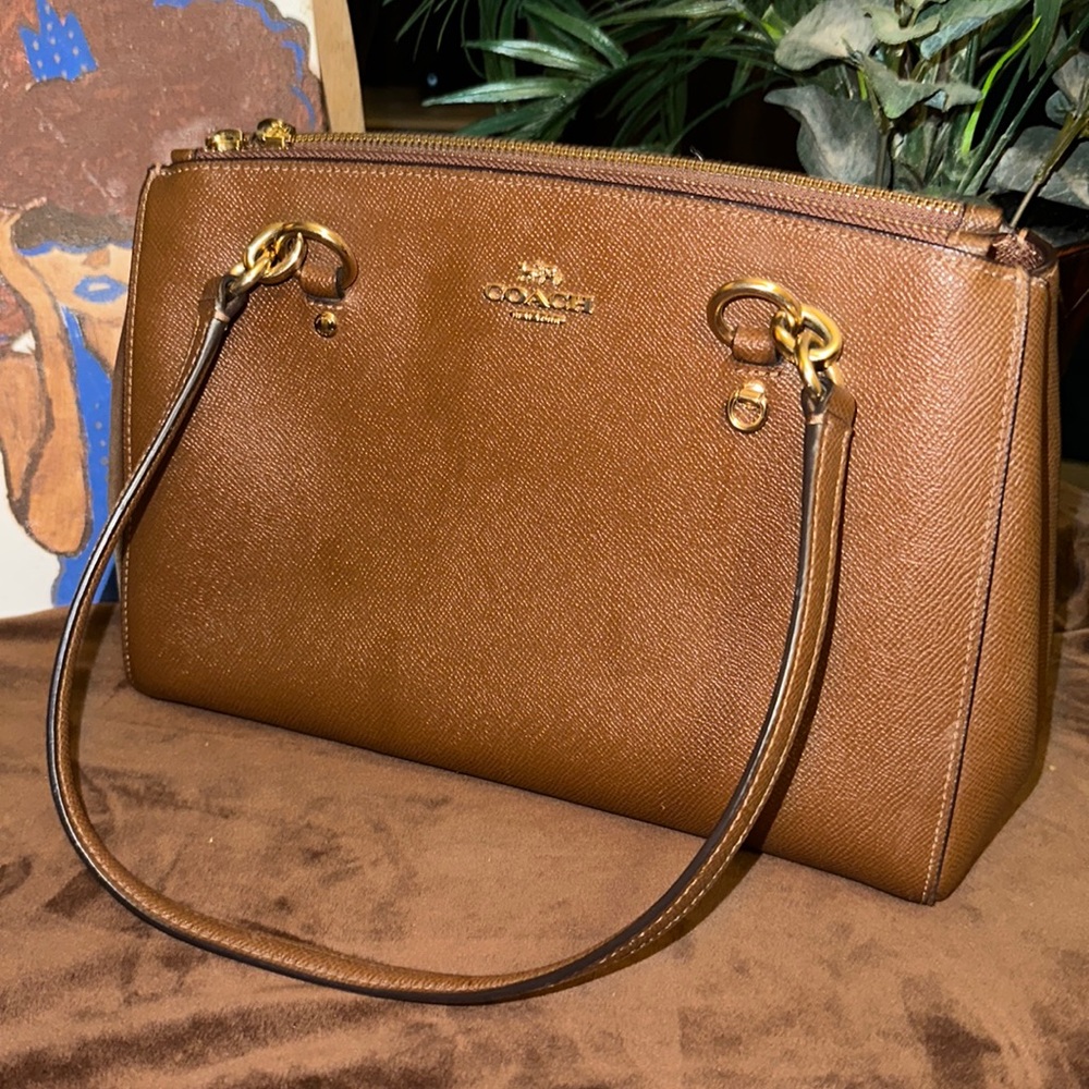 Brown beautiful Coach